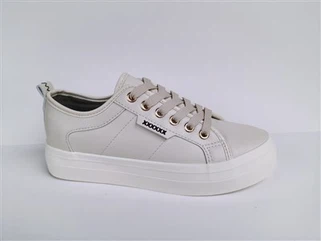 Poj niam Platform Sneakers